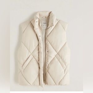 ABERCROMBIE QUILTED VEST